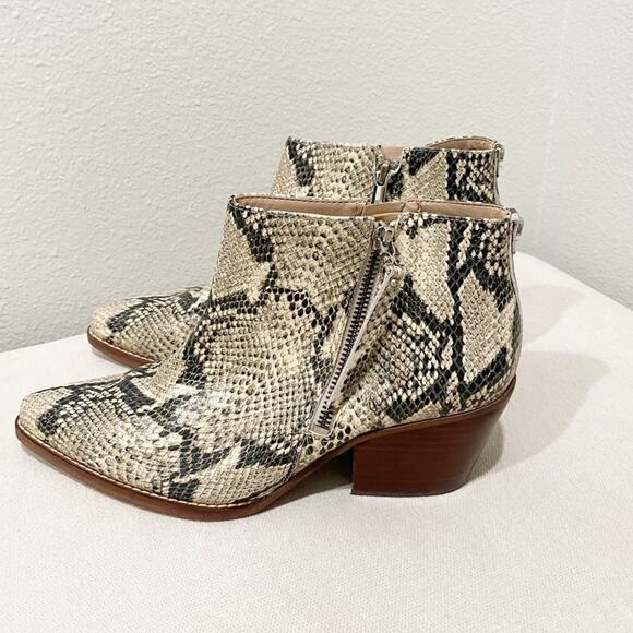 Sam Edelman Snake Skin Walden Booties boots size 8 - Picture 2 of 12
